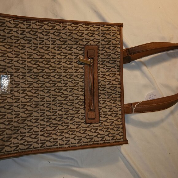 Jones New York Beige/Brown tote - Picture 6 of 6